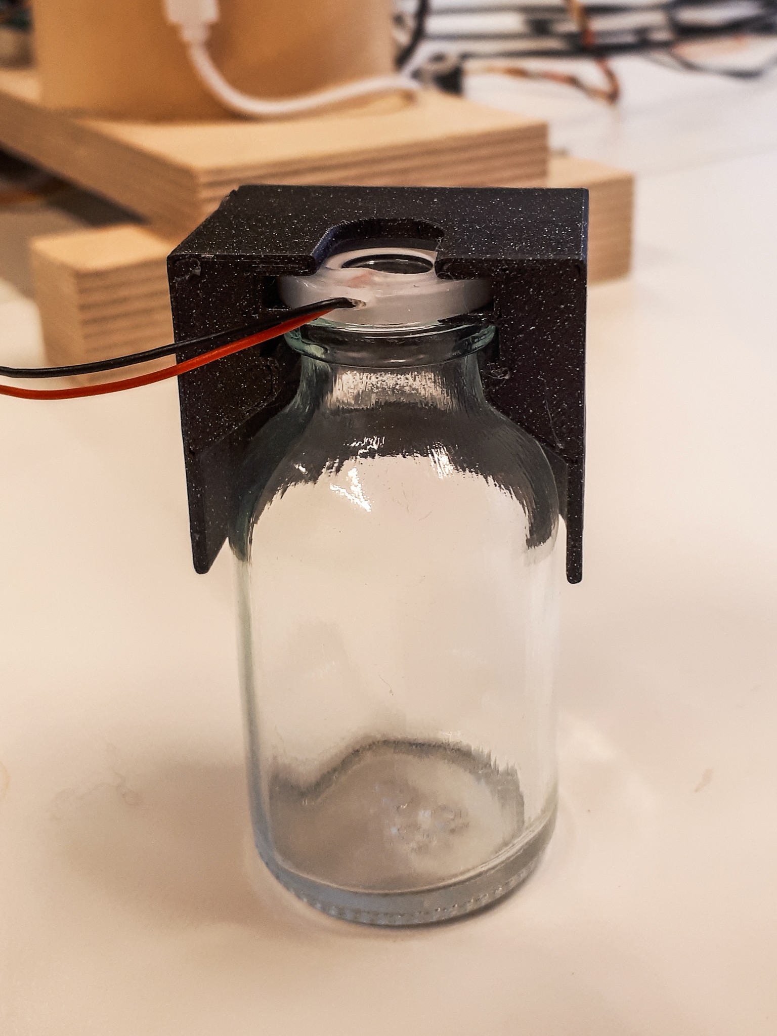 scentony, scent bottle holder testing